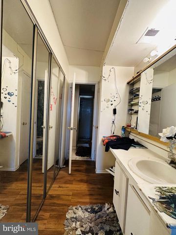 7525 CALVERT ST, Philadelphia, PA 19152