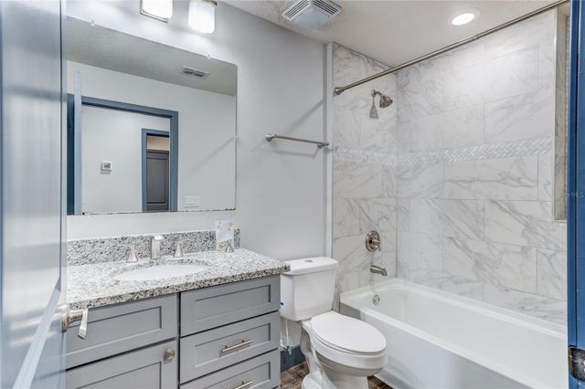 1078 E PIERCE AVENUE, Orlando, FL 32809