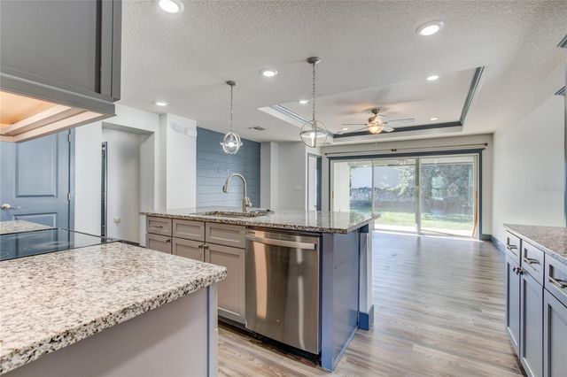 1078 E PIERCE AVENUE, Orlando, FL 32809