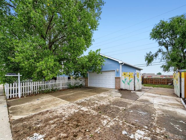 740 Beth Ave, Fort Lupton, CO 80621