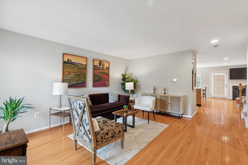 2134 BIRCH DR, Lafayette Hill, PA 19444
