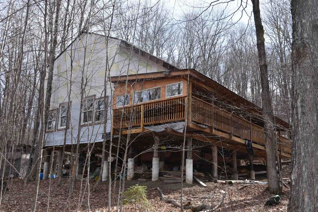 397 Winch Hill Extension, Roxbury, VT 05663