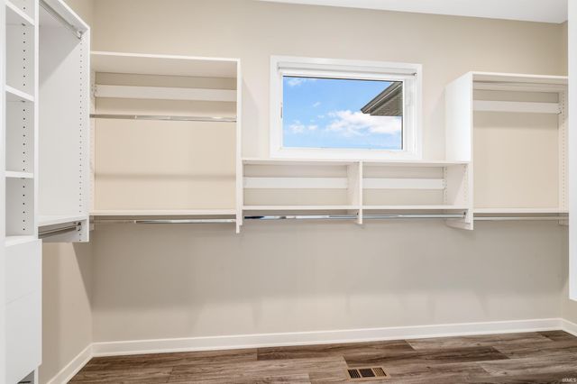 14379 Whisper Rock Boulevard, Fort Wayne, IN 46845