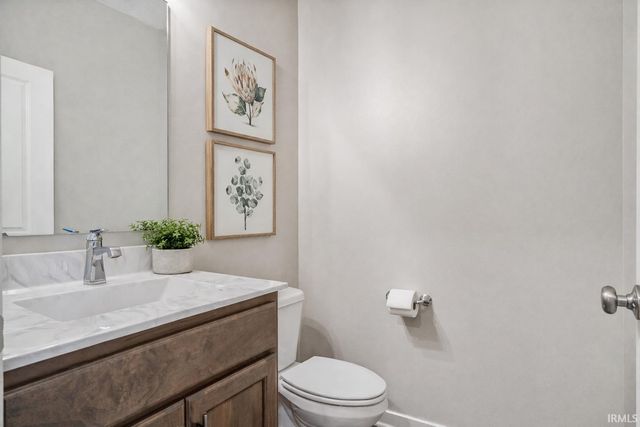 14379 Whisper Rock Boulevard, Fort Wayne, IN 46845