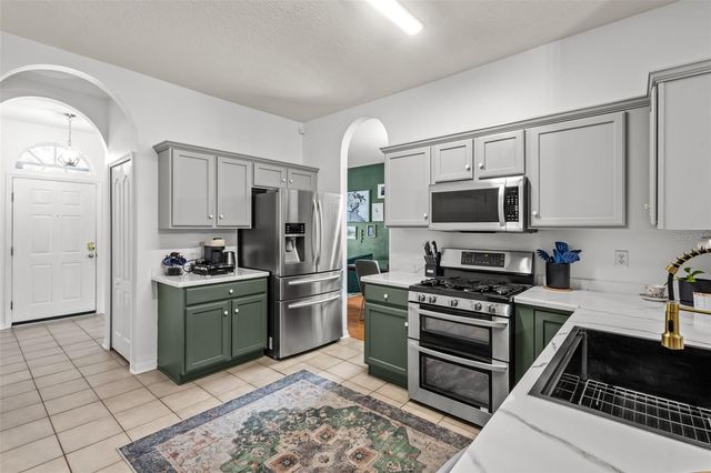 22633 MARSH WREN DRIVE, Land O Lakes, FL 34639