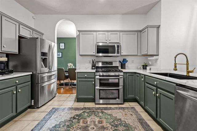 22633 MARSH WREN DRIVE, Land O Lakes, FL 34639