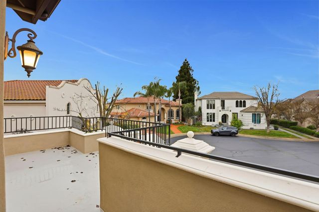 3604 Agneta Ct, Elk Grove, CA 95758