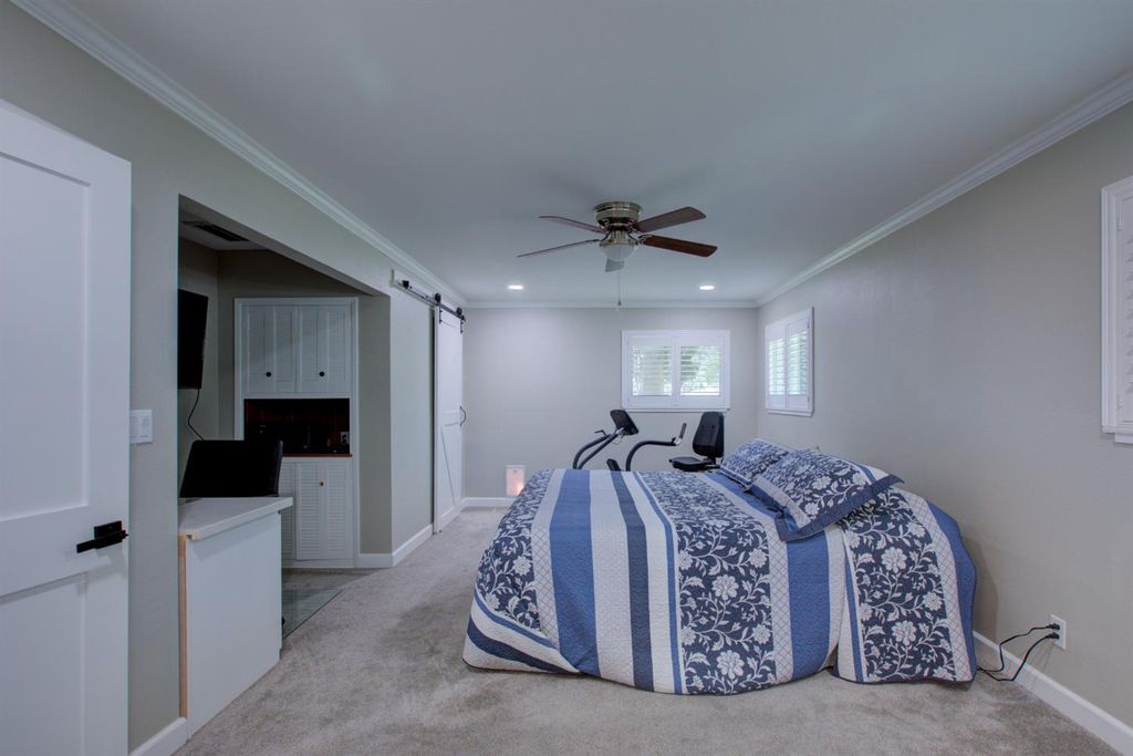 Image 36 of property listing at 1750 1st Street, Atwater, CA 95301