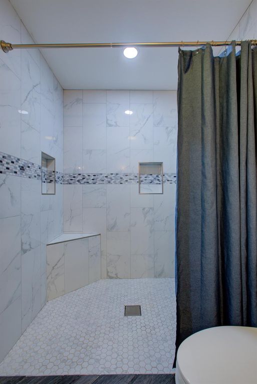 Image 43 of property listing at 1750 1st Street, Atwater, CA 95301