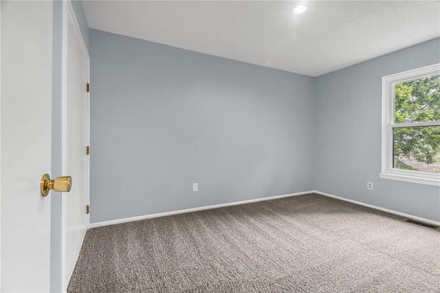 12736 W 108th Street, Overland Park, KS 66210