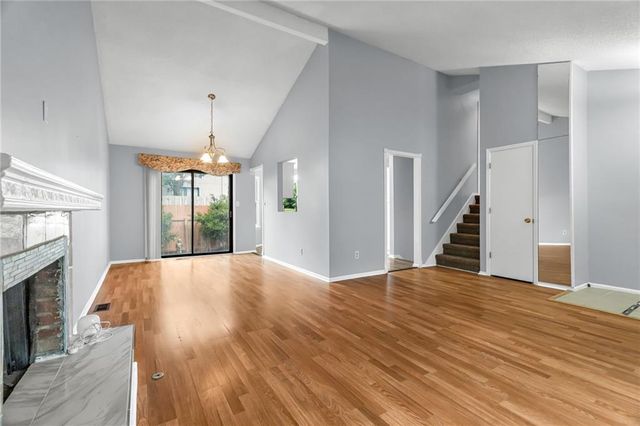 12736 W 108th Street, Overland Park, KS 66210