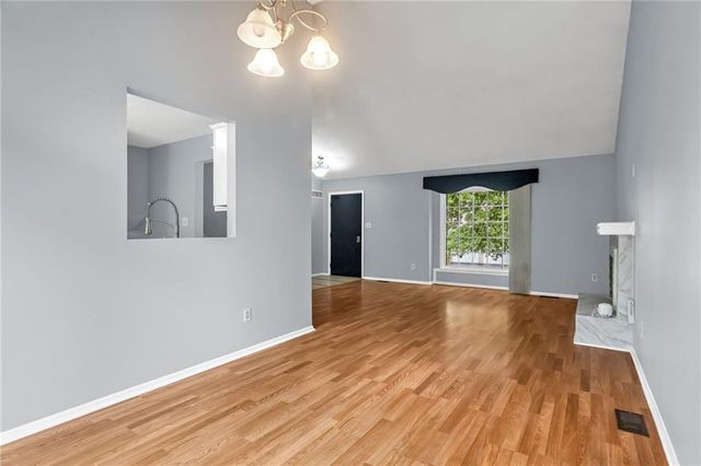 12736 W 108th Street, Overland Park, KS 66210