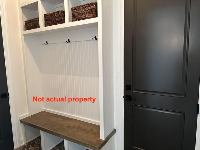 5566 Evans Farm Drive, Lewis Center, OH 43035