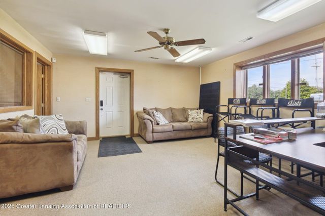 4221 S Martin Luther King Boulevard, Lansing, MI 48910