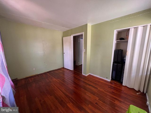 8804 MCHENRY LN, Lanham, MD 20706