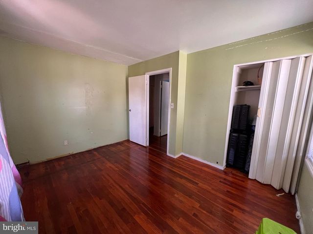 8804 MCHENRY LN, Lanham, MD 20706