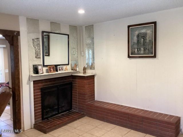 44014 Fern Avenue, Lancaster, CA 93534