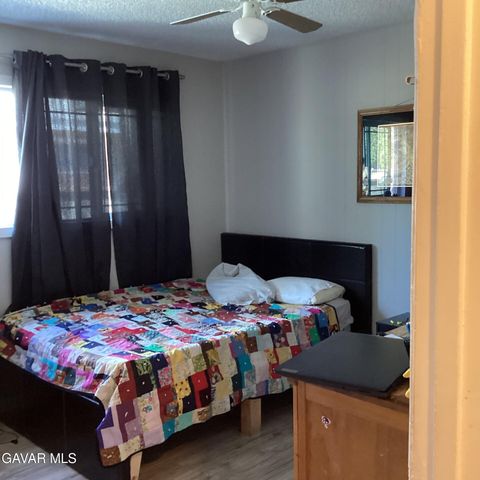 44014 Fern Avenue, Lancaster, CA 93534