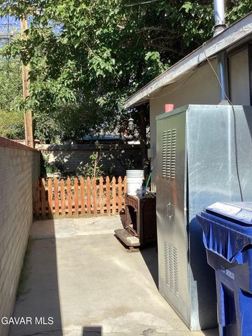 44014 Fern Avenue, Lancaster, CA 93534