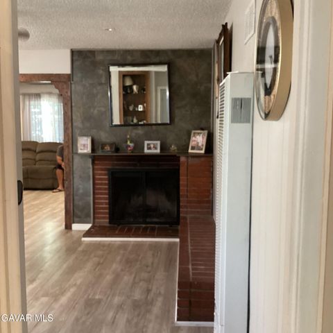 44014 Fern Avenue, Lancaster, CA 93534