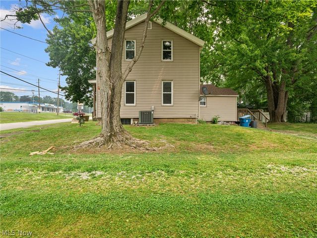 3010 Wadsworth Road, Norton, OH 44203