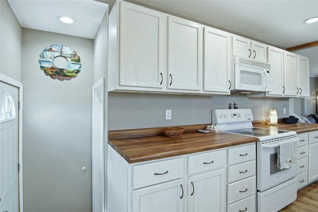 726 Herbert Street, Chippewa Falls, WI 54729