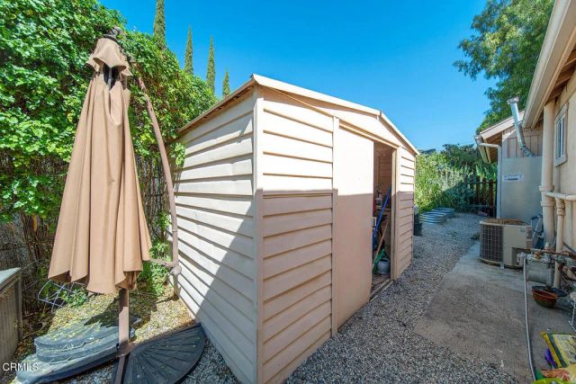 8950 Oswego Street, Sunland, CA 91040