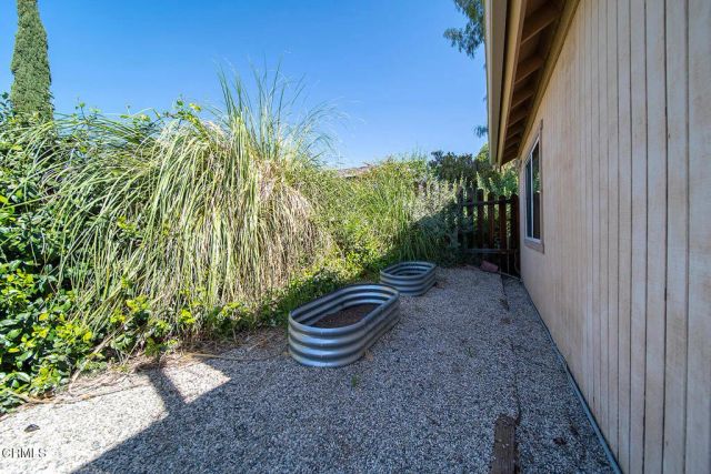 8950 Oswego Street, Sunland, CA 91040