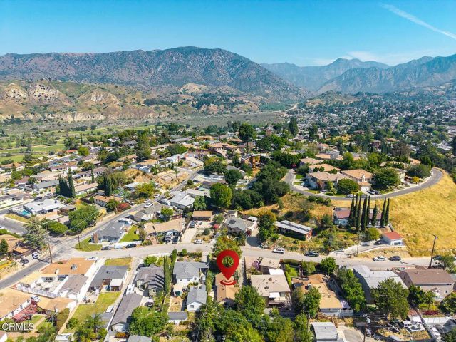8950 Oswego Street, Sunland, CA 91040