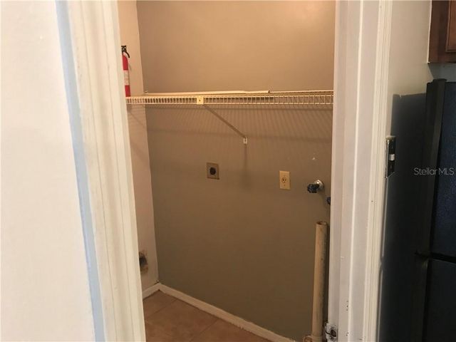 2415 S CEDAR AVENUE B, Sanford, FL 32771