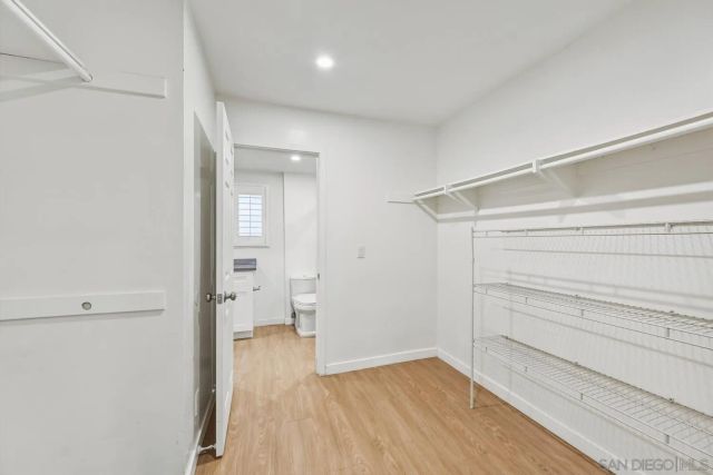 8362 Via Sonoma c, La Jolla, CA 92037