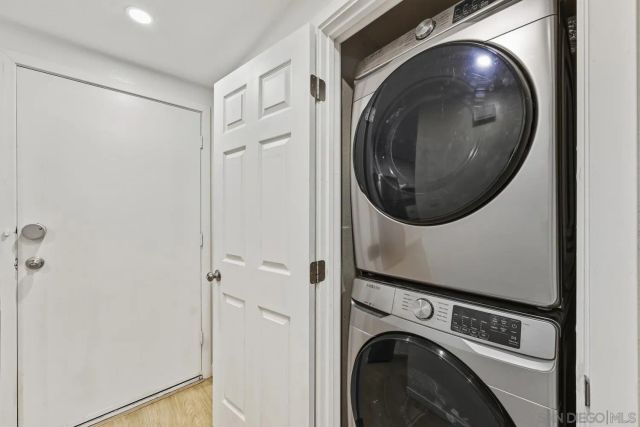 8362 Via Sonoma c, La Jolla, CA 92037