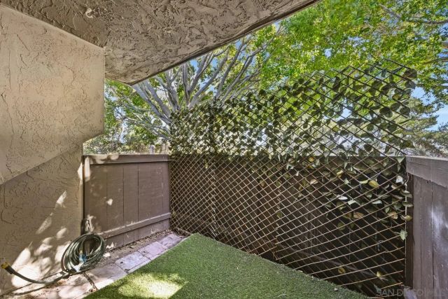 8362 Via Sonoma c, La Jolla, CA 92037