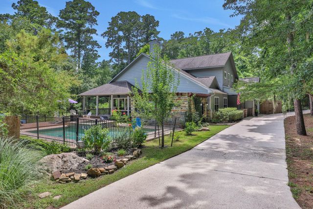 991 Kings Way, Coldspring, TX 77331