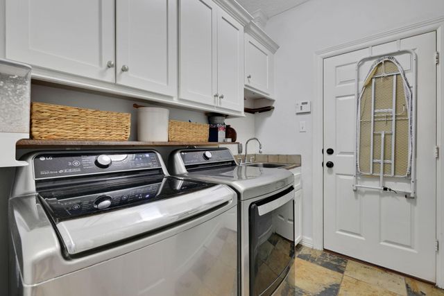 991 Kings Way, Coldspring, TX 77331