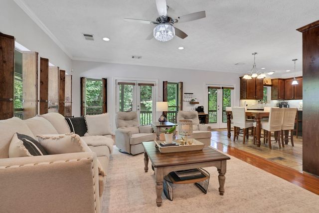 991 Kings Way, Coldspring, TX 77331