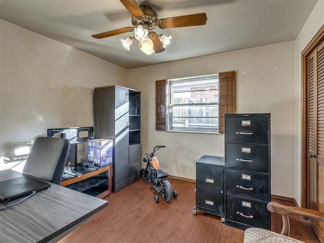 3652 Sunvalley Drive, Midwest City, OK 73110