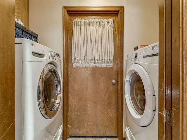 3652 Sunvalley Drive, Midwest City, OK 73110