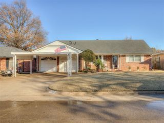 3652 Sunvalley Drive, Midwest City, OK 73110