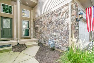 1385 Crimson Lane, Yorkville, IL 60560