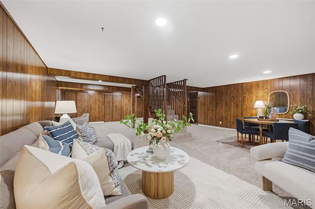 165 Saddleford Drive, Chesterfield, MO 63017