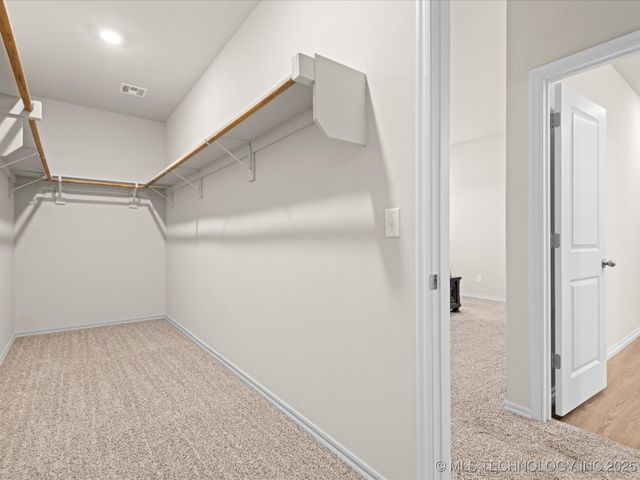 1507 Foxtail Park Lane, Bartlesville, OK 74006