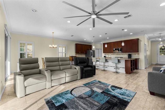 111 Sandcrest Circle, Sebastian, FL 32958