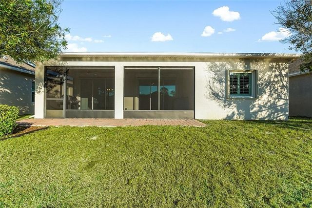 111 Sandcrest Circle, Sebastian, FL 32958