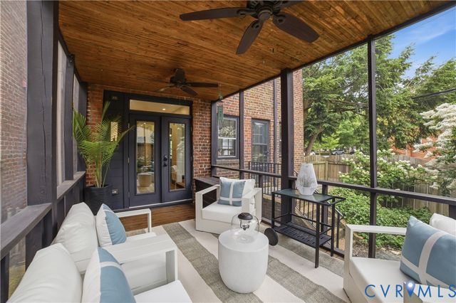 3330 W Franklin St, Richmond, VA 23221