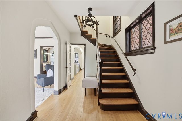 3330 W Franklin St, Richmond, VA 23221
