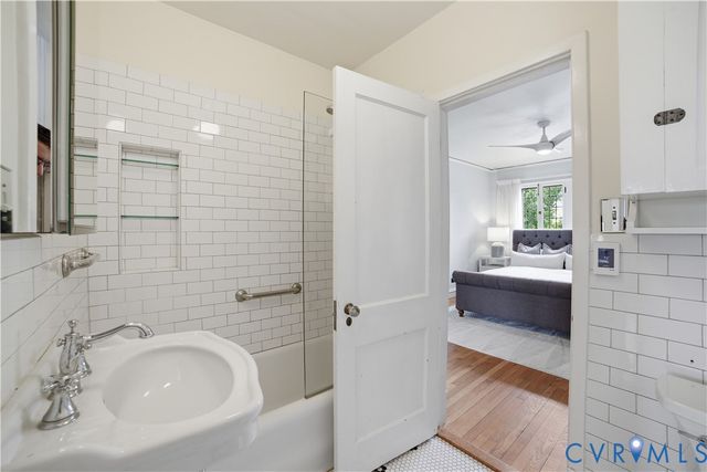 3330 W Franklin St, Richmond, VA 23221
