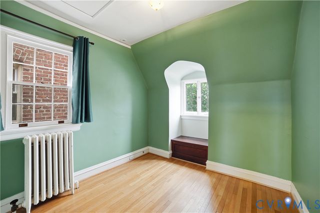 3330 W Franklin St, Richmond, VA 23221