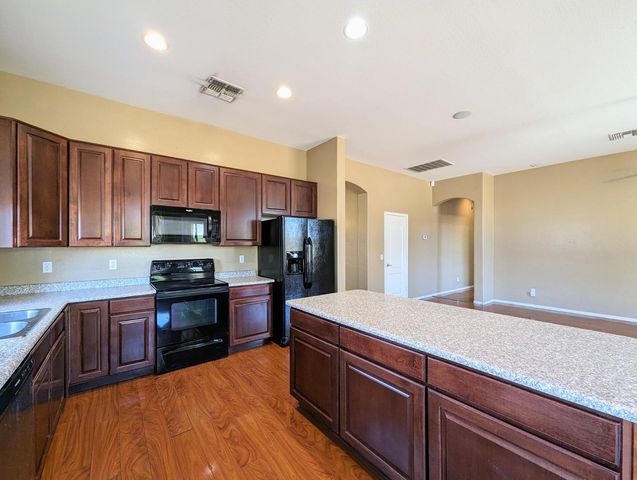 3310 W Latona Road, Laveen, AZ 85339