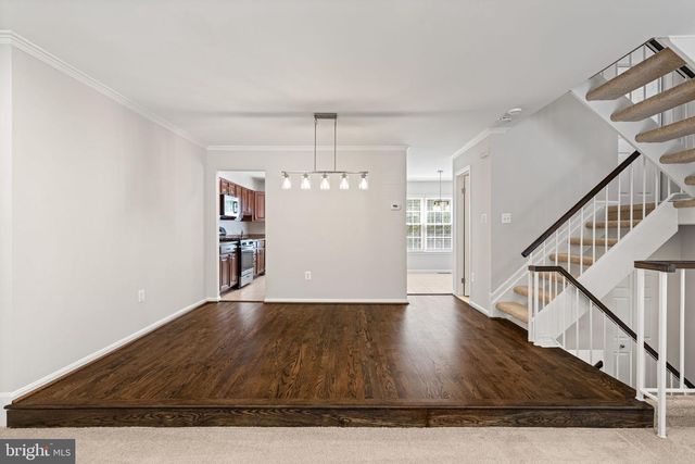 7867 WINTERCRESS LN, Springfield, VA 22152